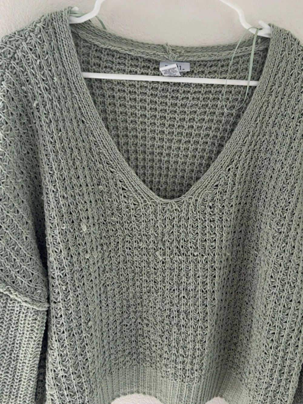 Rue21 Sage Green V-Neck Chunky Knit Sweater Cropped - Picture 2 of 3